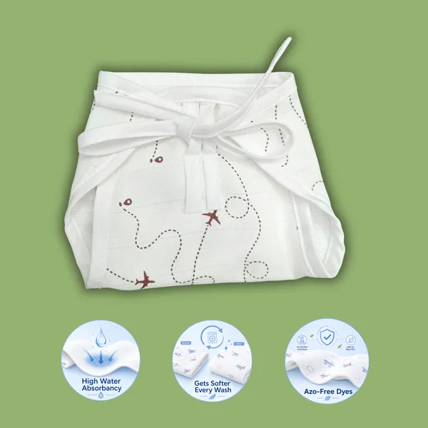 White_Muslin_Nappy_Set_for_Babies_(3_Pieces)_Lady_Bug,_Aeroplane,_Cars_Design
