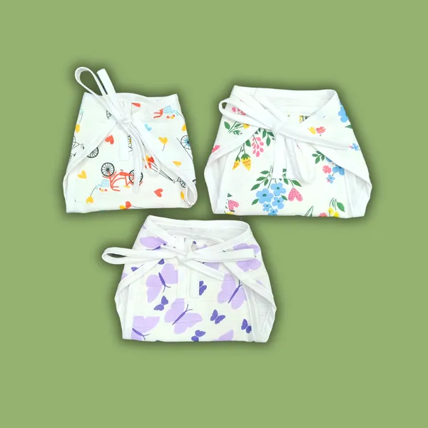 White_Muslin_Nappy_Set_for_Babies_(3_Pieces)_Butterfly,_Flowers,_Bicycle_Design
