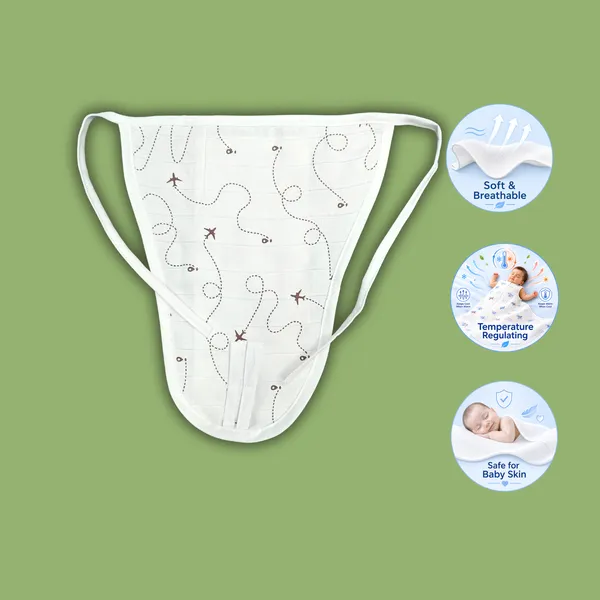 White_Muslin_Nappy_Set_for_Babies_(3_Pieces)_Lady_Bug,_Aeroplane,_Cars_Design