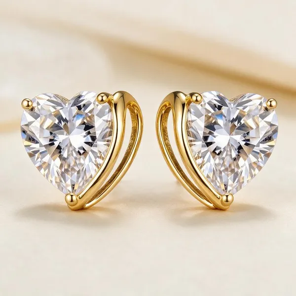 Gold-Tone_Heart-Shaped_Crystal_Stud_Earrings_For_Women