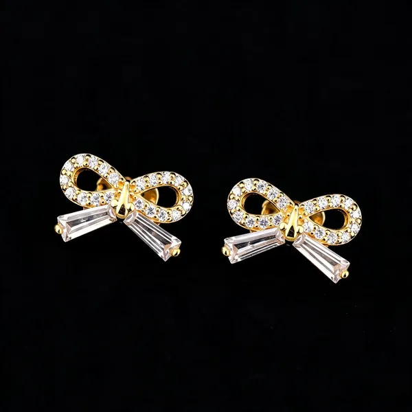 Gold_Crystal_Bow_Stud_Earrings_For_Women