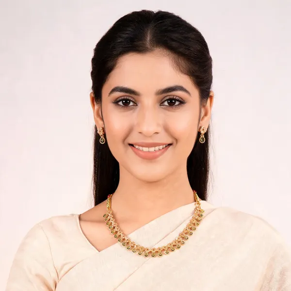 Gold_Alloy_Necklace_Set_For_Women