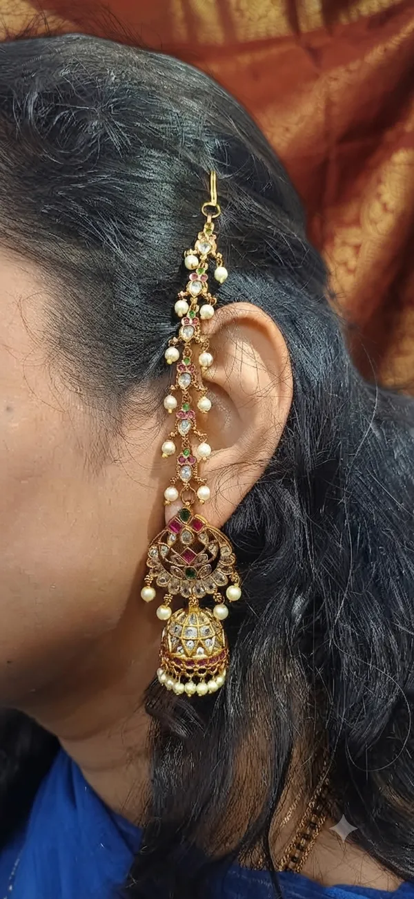 Ear_Chain_