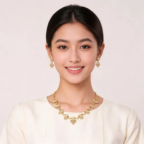 Gold_Alloy_Coordinated_Necklace_And_Earrings_Set_For_Women