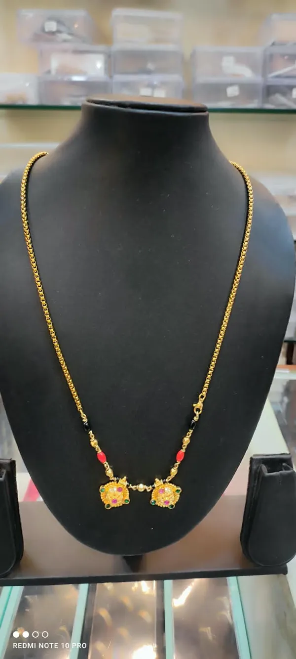 Solitaire_Black_Stone_Mangalsutra