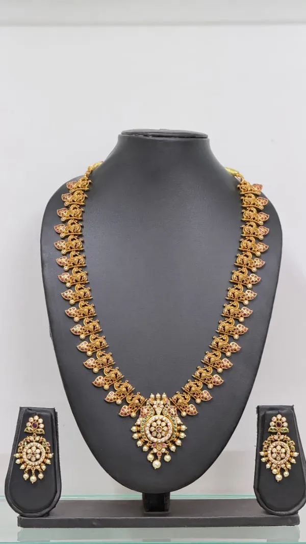 Gold_Tone_Temple_Style_Necklace_Set_For_Women