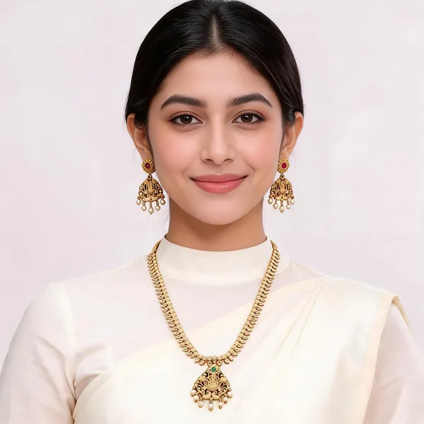 Gold_Alloy_Necklace_And_Earrings_Set_For_Women