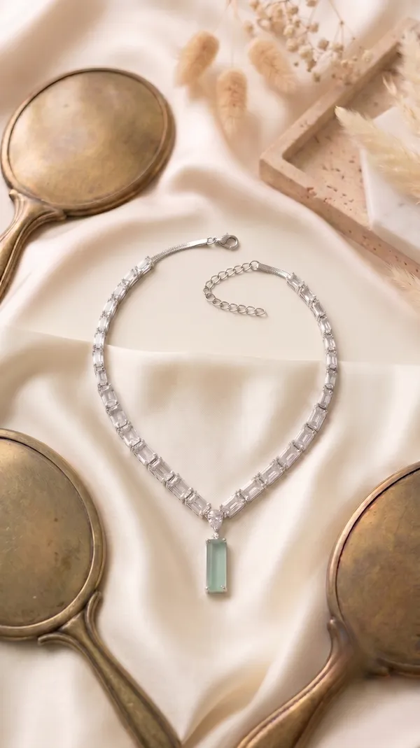 Emerald_Green_Pendant_Cz_Choker_Set