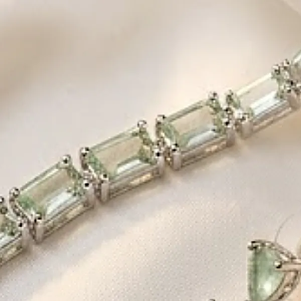 Emerald_Green_Pendant_Cz_Choker_Set