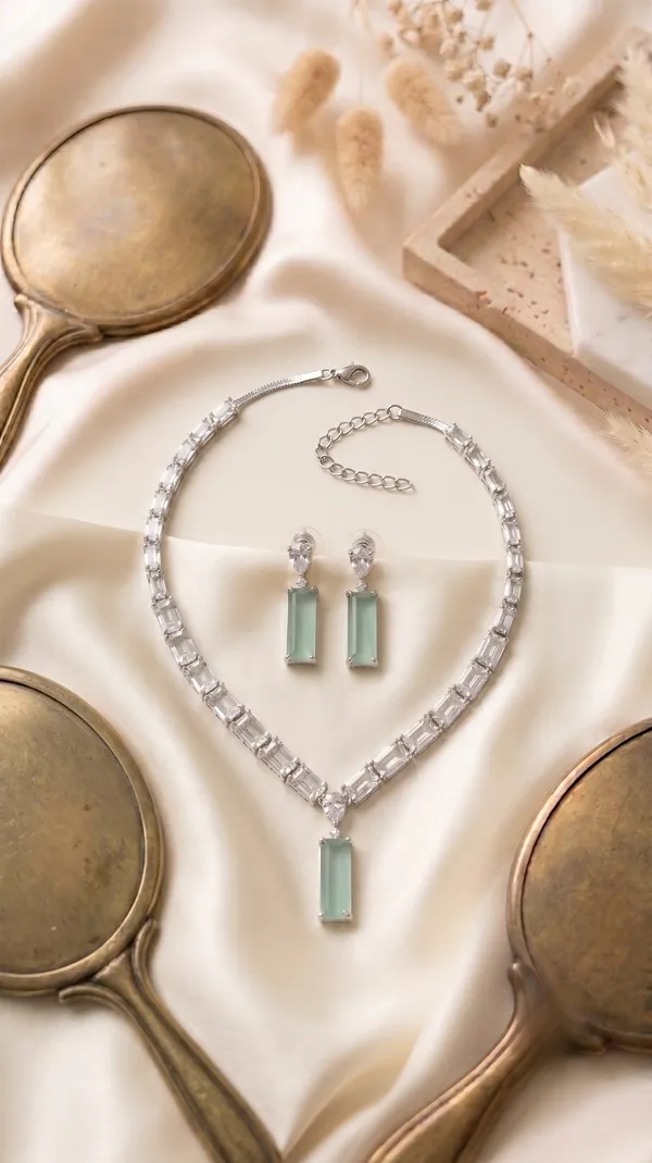 Emerald_Green_Pendant_Cz_Choker_Set