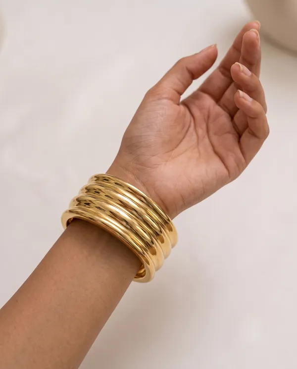 Chunky_Gold_Bangle