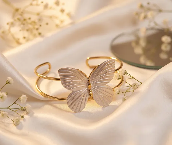 White_Butterfly_Pearl_Arm_Cuff_Bracelet