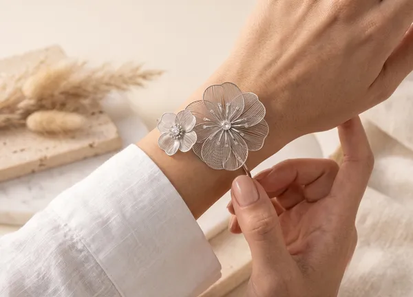 Silver_Floral_Metal_Cuff_Bracelet