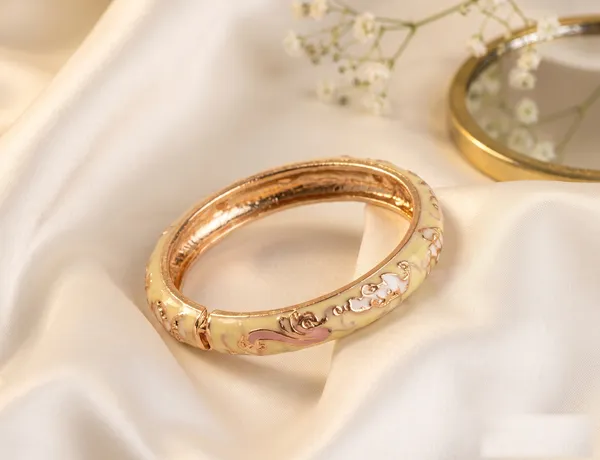 Lemon_Yellow_Meenakari_Bangle