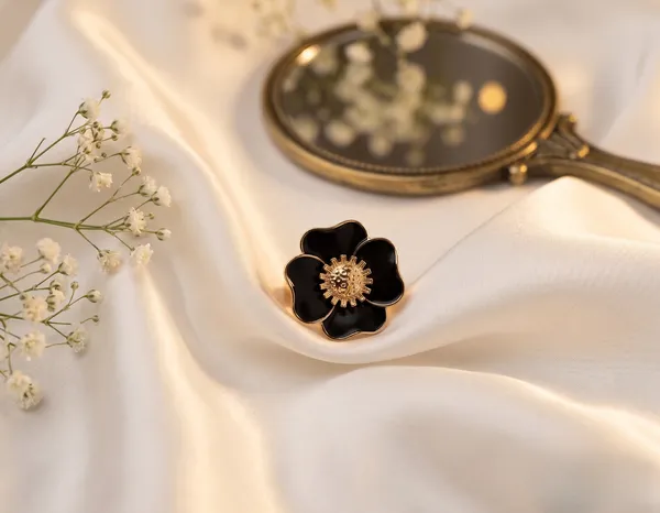 Noir_Blossom_Black_Enamel_Floral_Ring