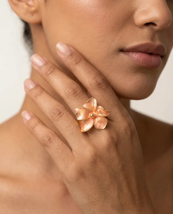Coral_Petal_Peach_Enamel_Floral_Ring
