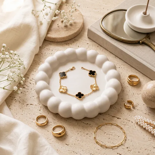 Lucky_Clover_Station_Bracelet_Set_Of_2