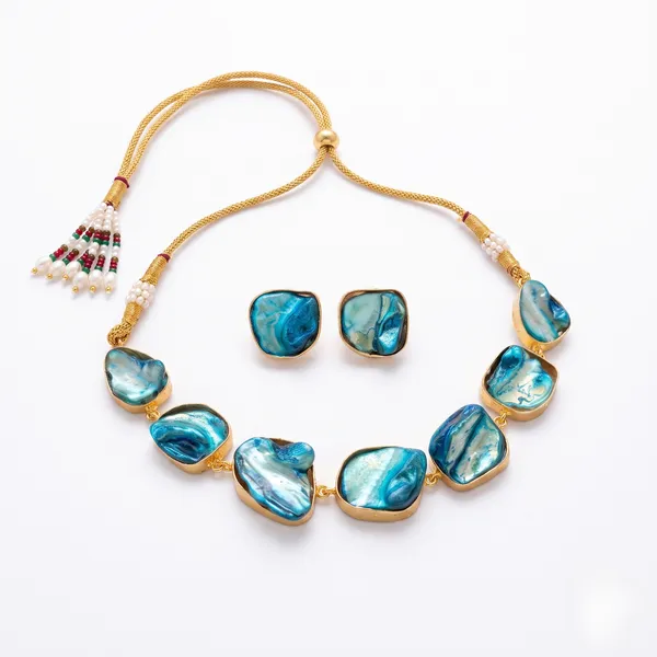 Blue_Iridescent_Stone_Necklace_Set_for_Women