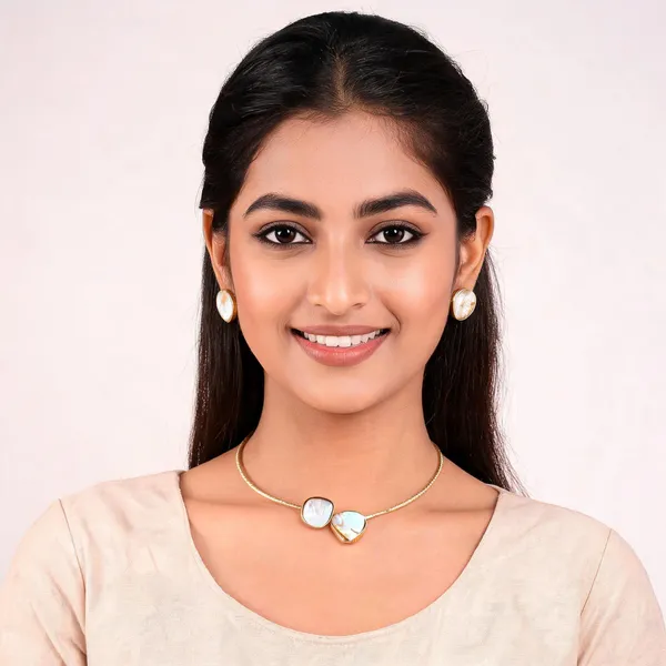 Mother_Of_Earth_Stone_Hasli_With_Earrings