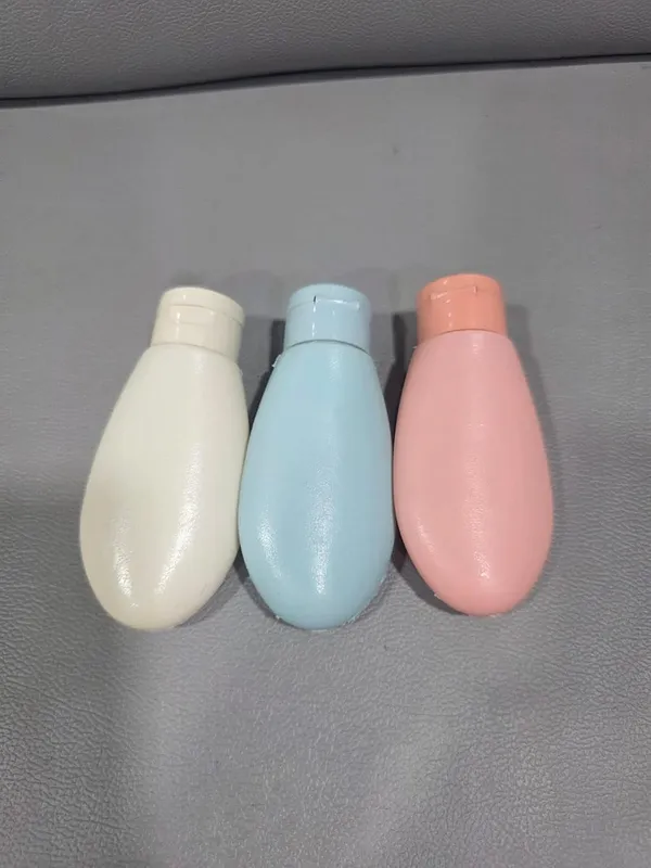 Travel_Squeeze_Bottles_For_Toiletries