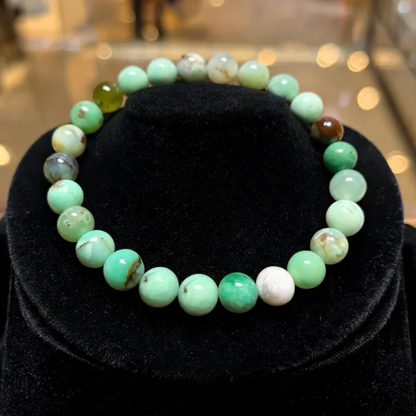 Natural_Chrysoprase_Crystal_Bracelet_–_Uplifting_Mood,_Happiness,_Emotional_Balance_&_Positive_Energy