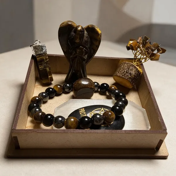 Tiger_Eye_Crystal_Protection_Kit_With_Selenite_Plate