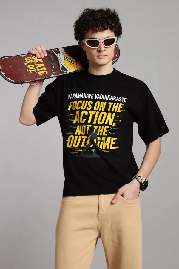 Black_Cotton_Oversized_Karmanyevadhikaraste_Gita_T-Shirt