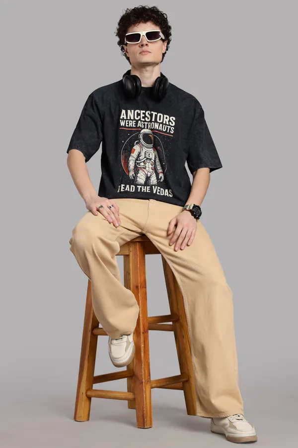 Optic_Wash_Cotton_Oversized_Ancestors_Were_Astronauts_T-Shirt