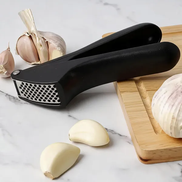 Plastic_Steel_Kitchen_Solid_Black_Manual_Garlic_Press