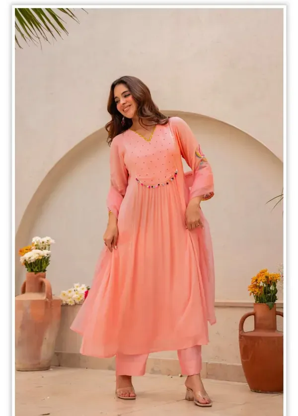 Elegant_Peach_Anarkali_Kurta_Set_With_Embroidered_Dupatta