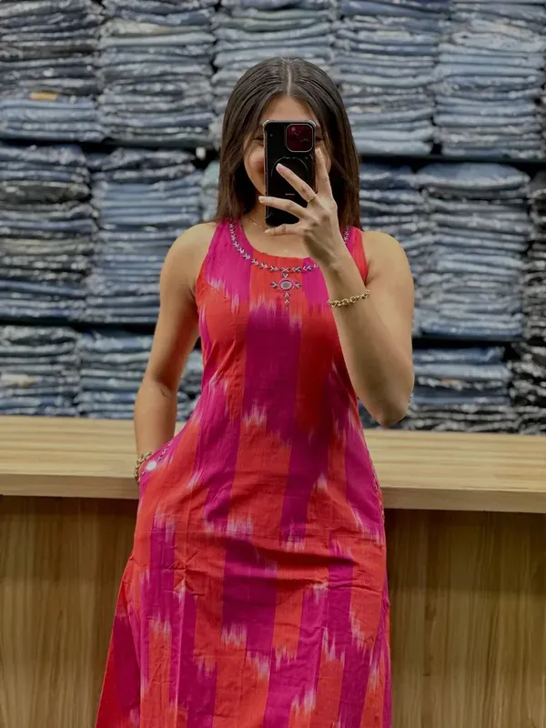 Vibrant_Pink_Orange_Ikat_Sleeveless_Kurta