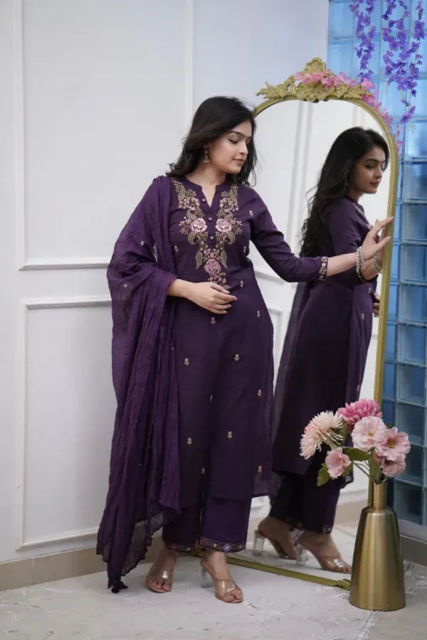Purple_Embroidered_Kurti_With_Pant_Dupatta_Set_For_Women
