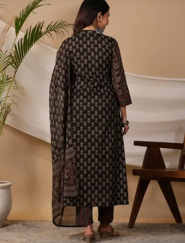 Black_Printed_Cotton_Kurti_With_Pant_Dupatta_Set_For_Women