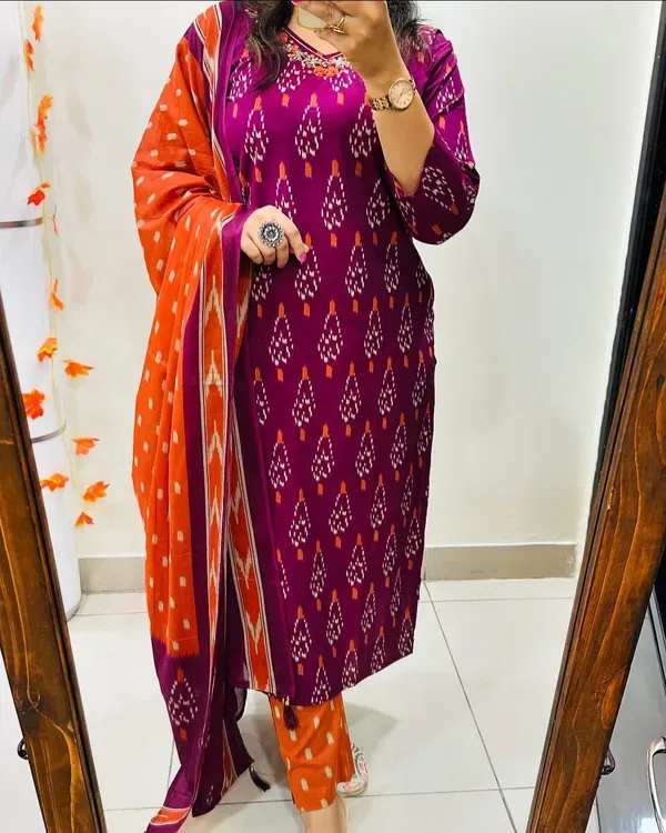 Wine_Cotton_Ikkat_Printed_Kurti_With_Pant_Dupatta_Set_For_Women