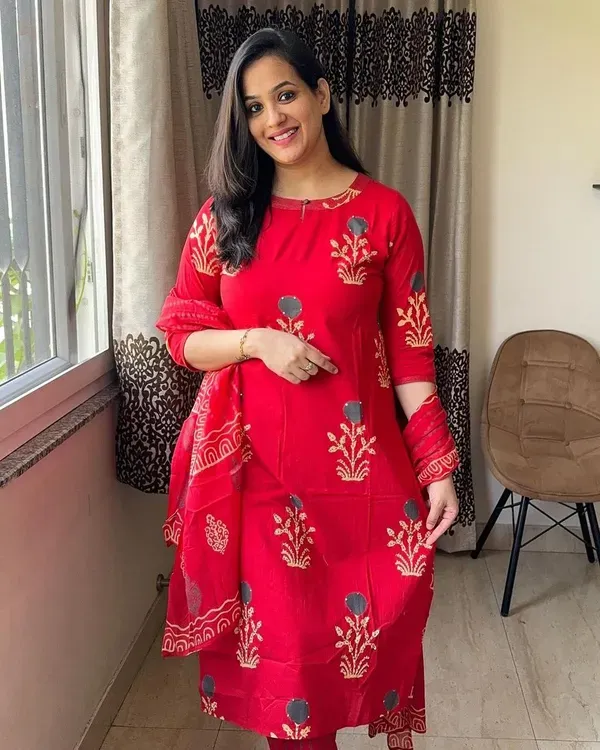 Red_Printed_Cotton_Kurti_With_Pant_Dupatta_Set_For_Women