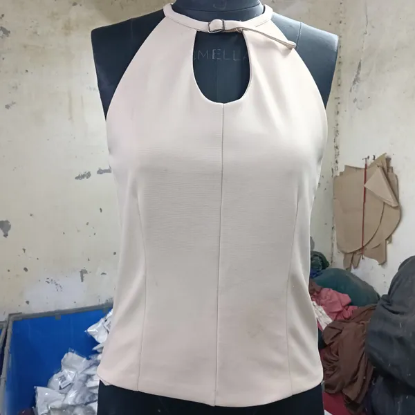 Beaige_Halter_Neck_Sleeveless_Top_for_Women