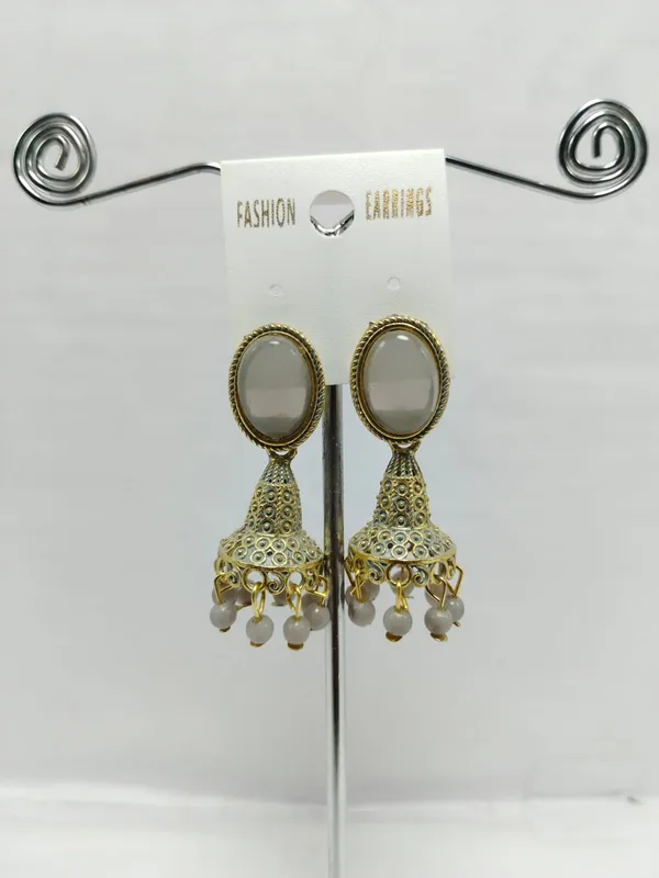 Gold_Brass_Jhumka_Earrings_For_Women