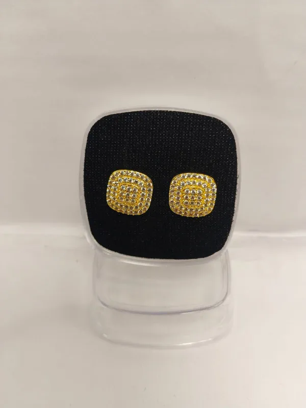 Gold_Brass_Stud_Earrings_For_Women