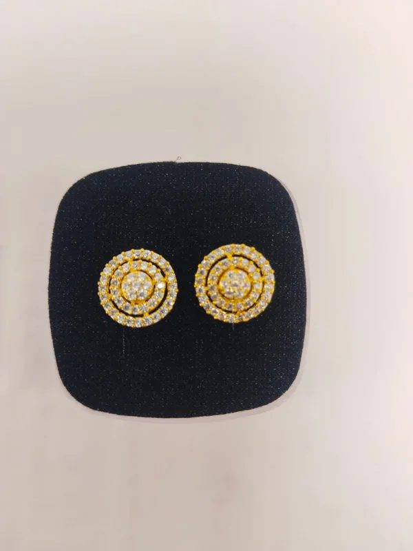 Gold_Brass_Stud_Earrings_For_Women
