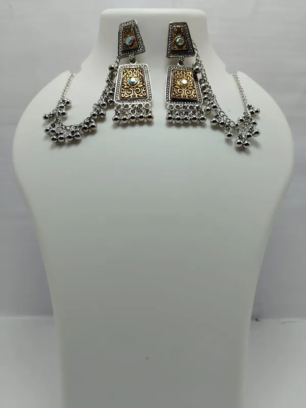 Silver_Brass_Earrings_For_Women