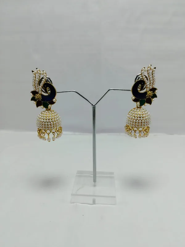 Black_And_Gold_Brass_Jhumka_Earrings_For_Women