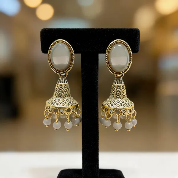 Gold_Brass_Jhumka_Earrings_For_Women