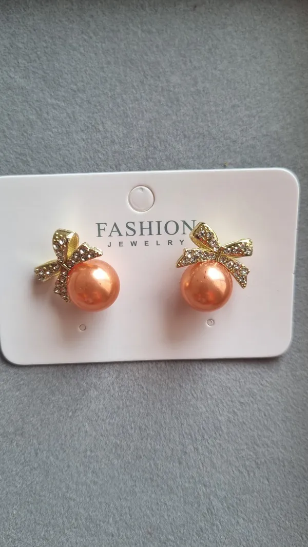 Artisan_Boutique_Curated_Collection