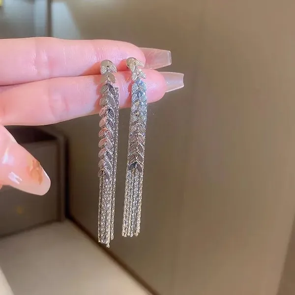 Silver_Tassel_Fringe_Drop_Earrings_Korean_Style