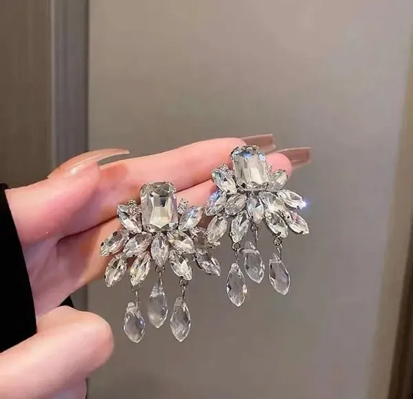 Crystal_Floral_Drop_Earrings_Silver_Transparent_Silver_Transparent