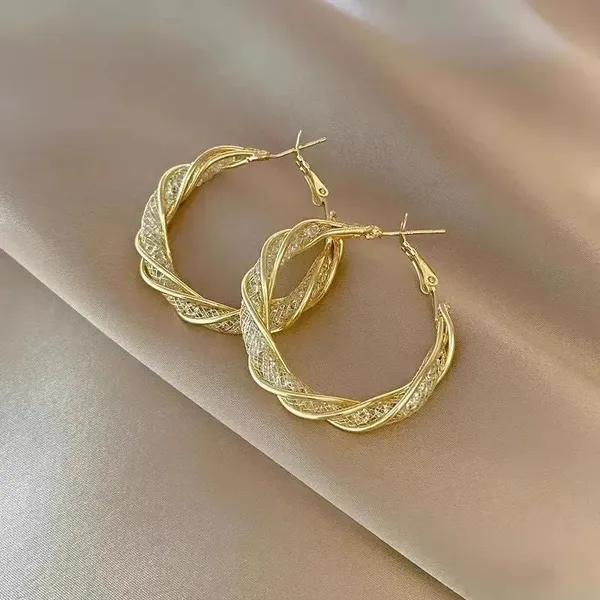 Golden_Lattice_Twisted_Mesh_Hoop_Earrings