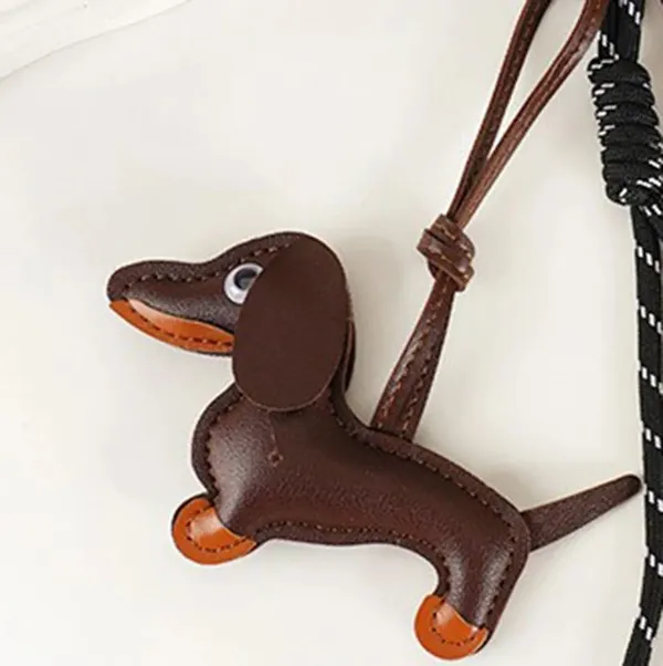 Handcrafted_Leather_Dachshund_Bag_Charm