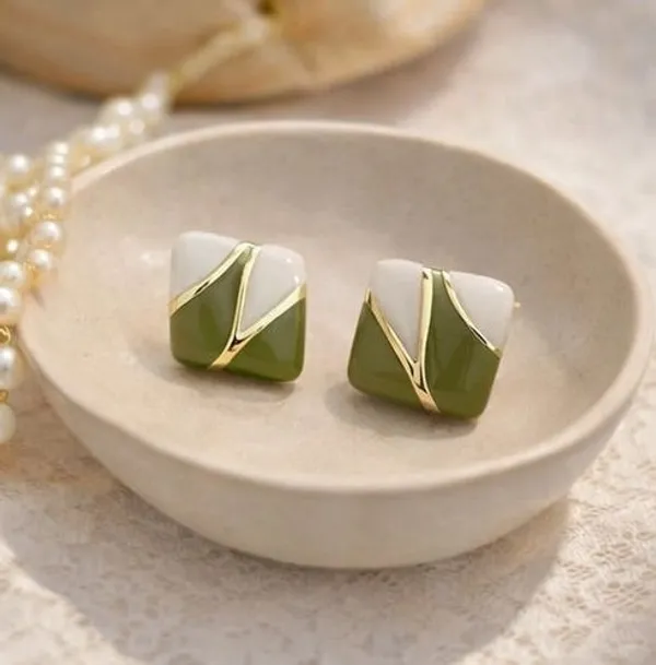 Olive_Green_Enamel_Stud_Earrings_Square_Geometric_Gold_Tone_Studs