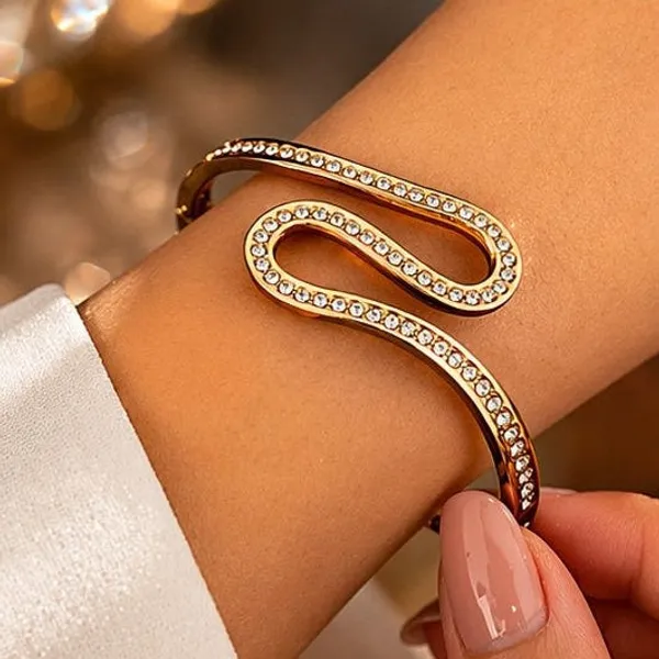 Gold_Kada_Bracelet_For_Women_Anti_Tarnish_S_Shape_Crystal_Cuff