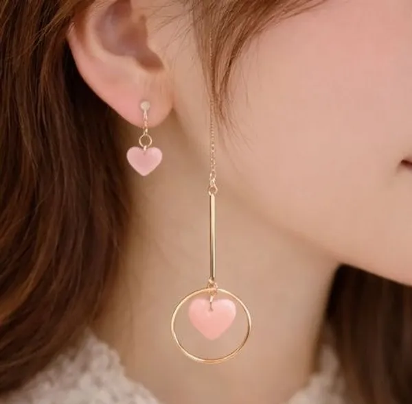 Pink_Heart_Asymmetric_Drop_Earrings_Gold_Tone_Pink